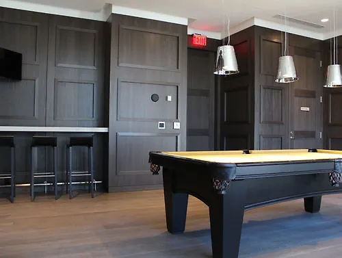 Park Suites Toronto Front Street West 3*,  Canada