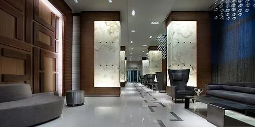 Park Suites Toronto Front Street West 3*,  Canada